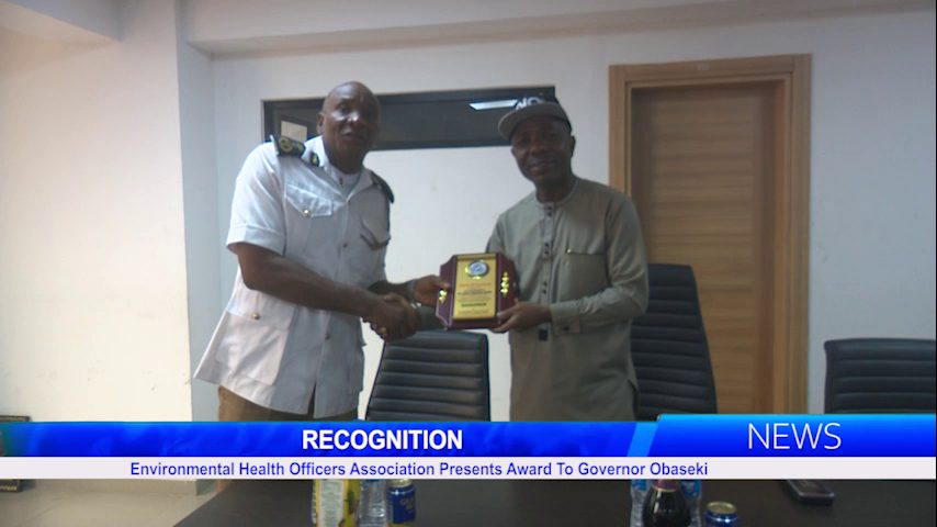 Environmental Health Officers Association Presents Award To Governor Obaseki