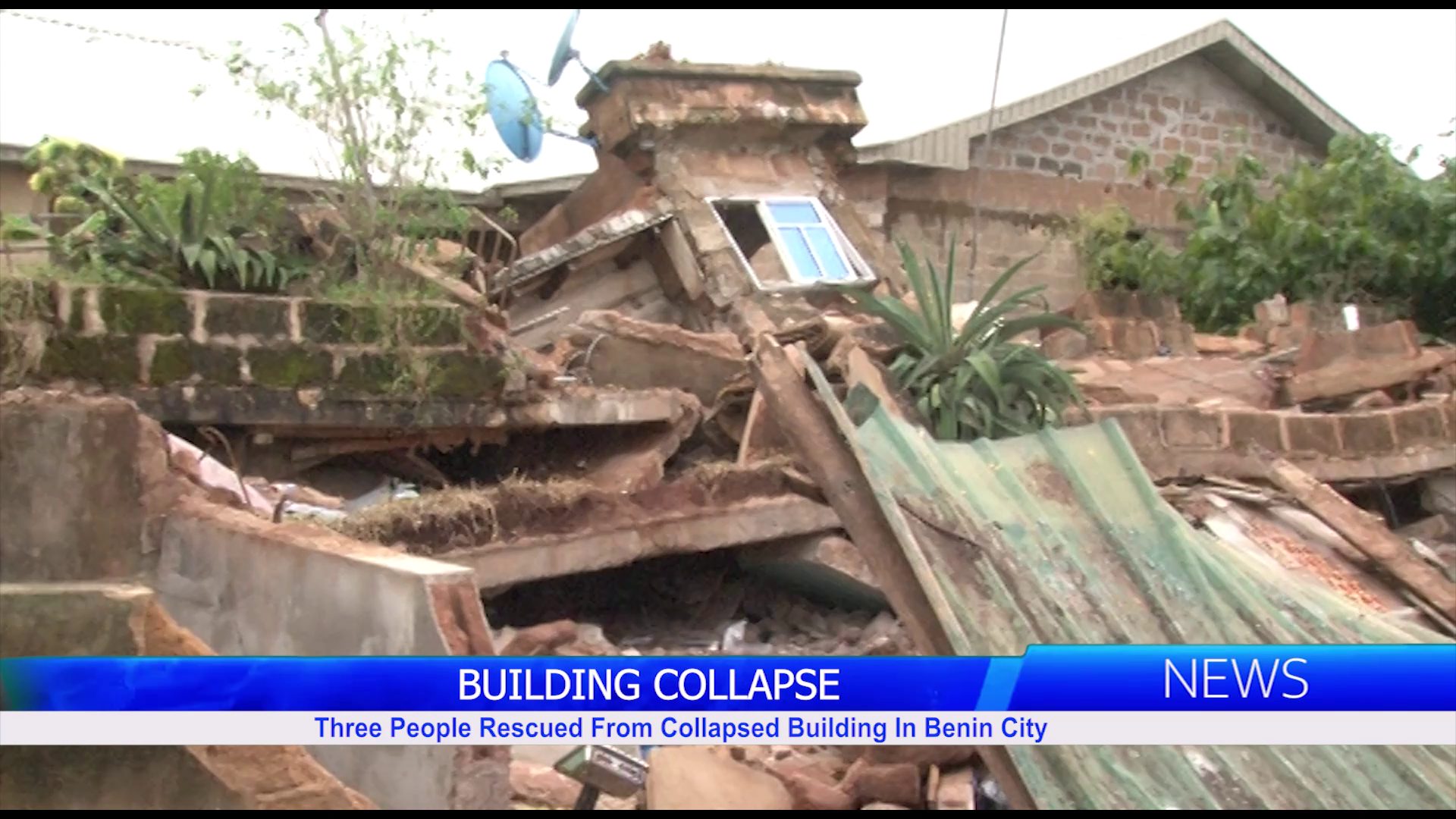 BUILDING COLLAPSE: Three People Rescued From Collapsed Building In Benin City