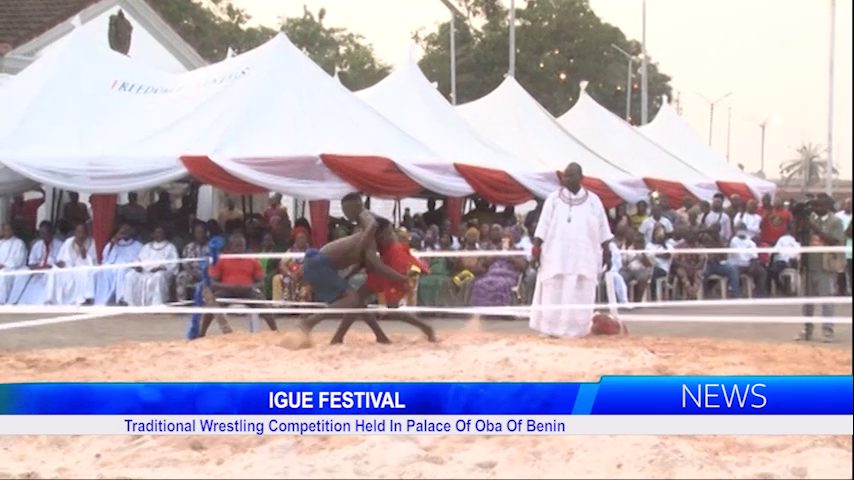 Traditional Wrestling Competition Held In Oba’s Palace As Part Of Ugie Festival