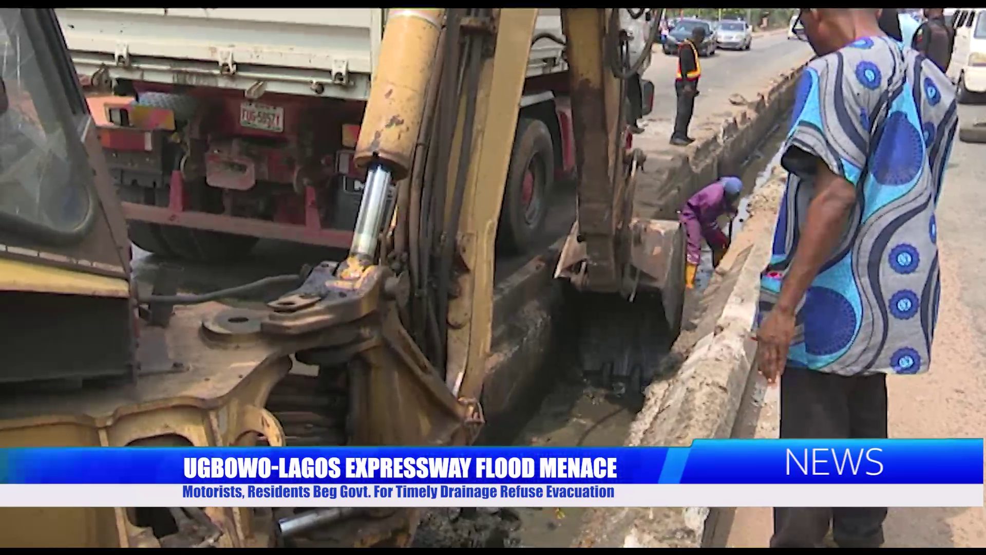 UGBOWO-LAGOS EXPRESSWAY FLOOD MENACE: Motorists, Residents Beg Govt. For Timely Drainage Refuse Evacuation