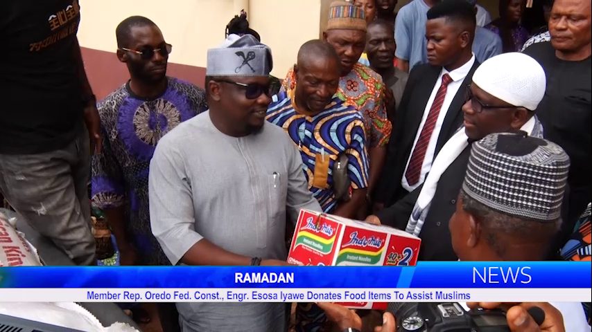 Member Rep. Oredo Fed. Const., Engr. Esosa Iyawe Donates Food Items To Assist Muslims