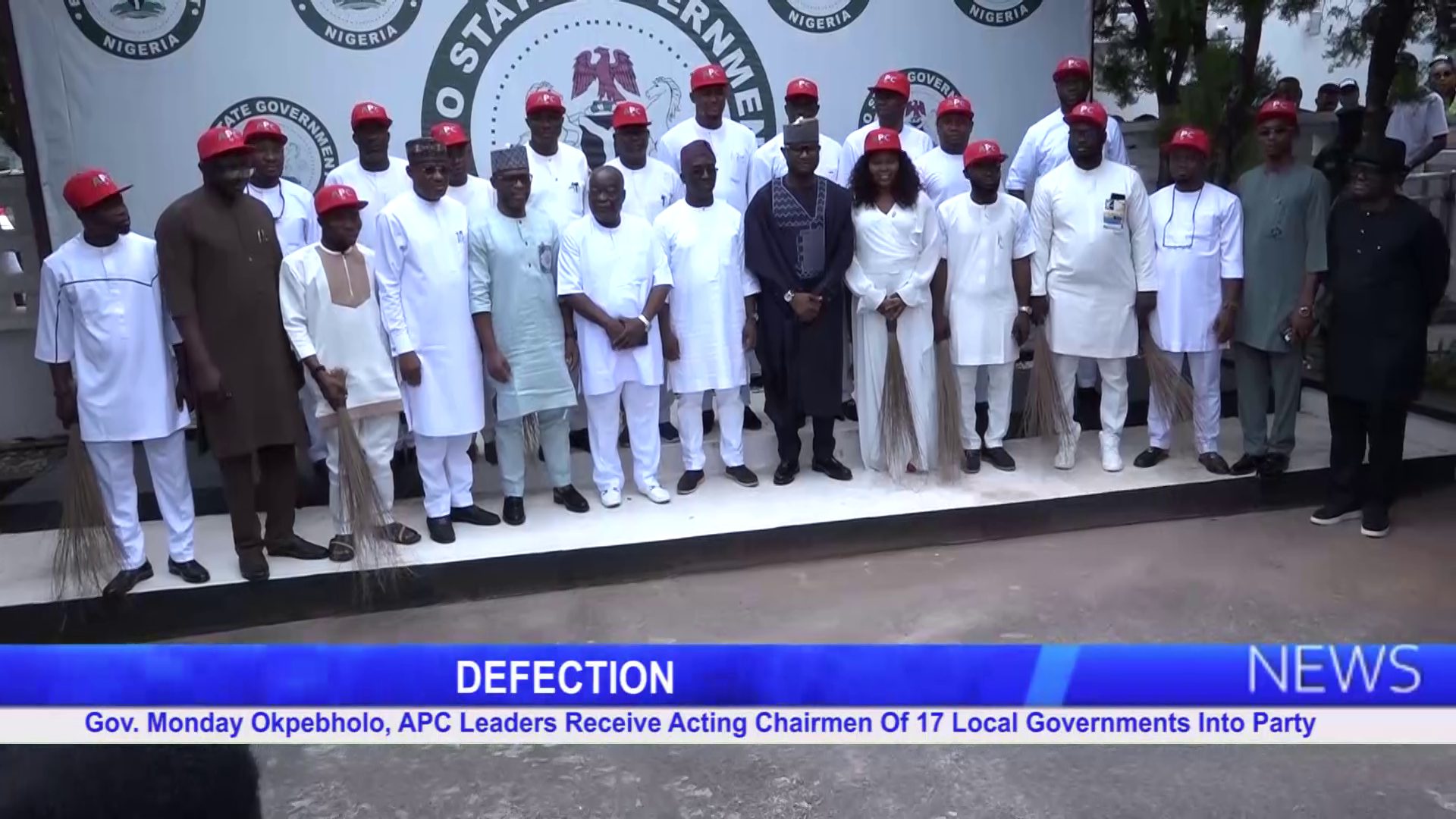 DEFECTION: Gov. Monday Okpebholo, APC Leaders Receive Acting Chairmen Of 17 Local Governments Into Party